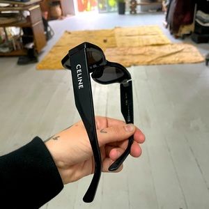 CELINE MONOCHROMS 01